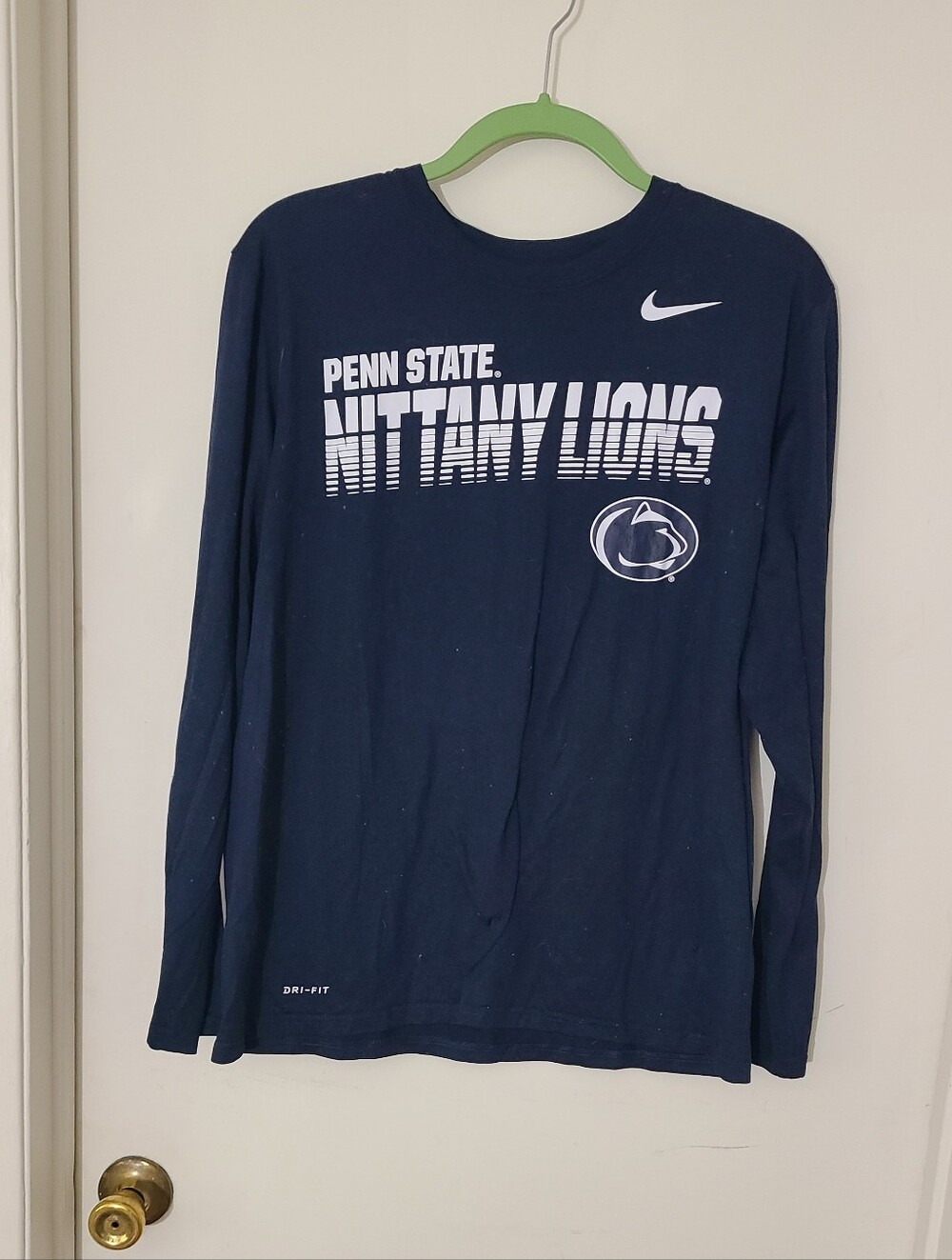 Nike Penn State Nittany Lions Long Sleeve T-Shirt Medium